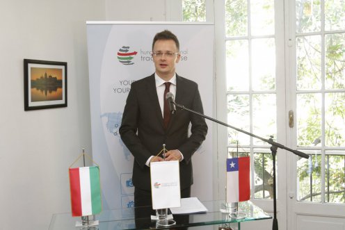 Szijjártó Péter külgazdasági és külügyminiszter, Magyar Nemzeti Kereskedőház