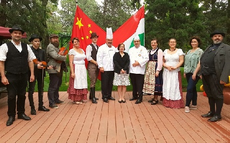 Háromnapos Majális Pekingben