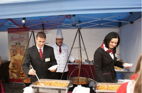 Proh&aacute;szka B&eacute;la