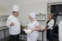 Prohászka Béla és Bora Imre a Rákóczi-főiskola szakácsképzésén