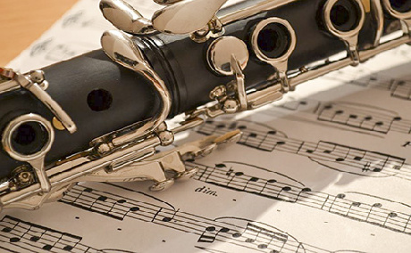 A Csík Zenekar hungarikumnak számító népi hangszereket népszerűsített