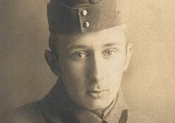 Békésy György, a hallás tudományának Nobel-díjas úttörője