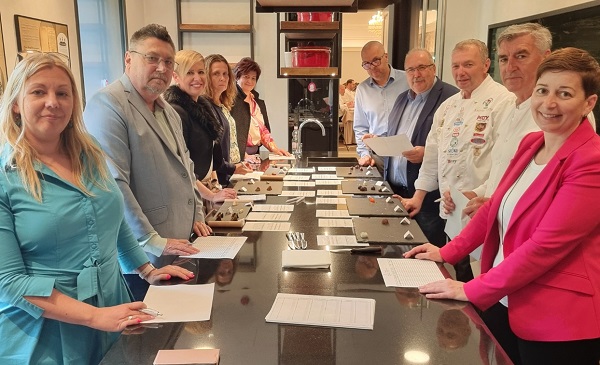 Megtartották Az Év pálinkás bonbonja 2025 versenyt